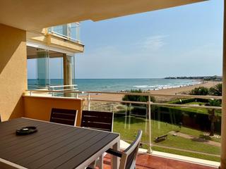 Lloguer Apartament a L'Almadrava - L'Estanyó. Alquiler de apartamento en primerisima linea de playa