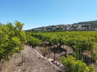 Wohngrundstück in Orba. Parcela grande en orba alicante