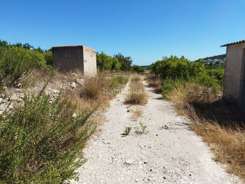 Foto eb55f3f9-e677-433a-8ca2-2d415a996f1d. Terreny residencial a Orba
