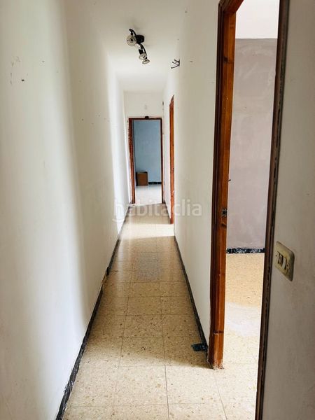 Foto b4ad9dbb-66d9-4bac-8d3f-ddbe277e6be7. Country house in Beniarbeig