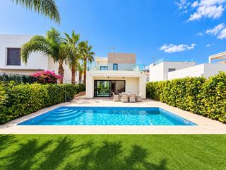 Maison à La Marquesa. Villa en ciudad quesada  alicante
