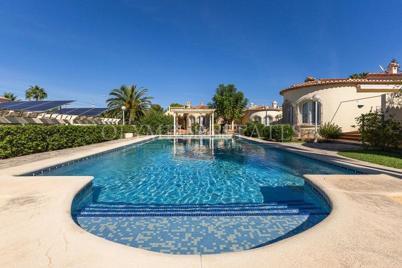 Foto 370f5d84-d750-48d0-b0aa-c652ae0ed445. Haus mit heizung pool in El Montgó Dénia