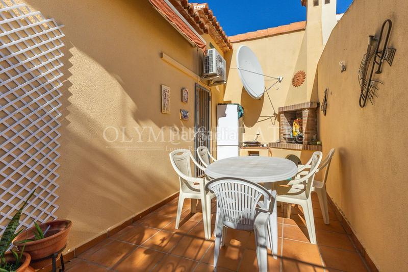 Foto 53b42cd9-f4a7-4261-a792-ad55c50a9d3e. Haus mit heizung pool in El Montgó Dénia