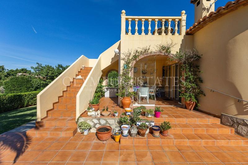 Foto 60626a7f-8f6c-453e-9029-6ec960d7519a. Haus mit heizung pool in El Montgó Dénia