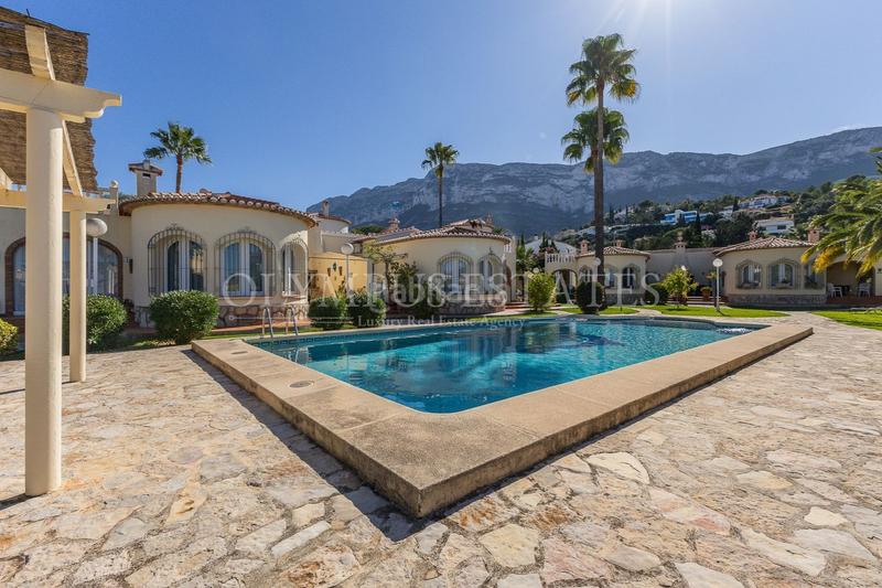 Foto 9c45a00e-73b1-4bd2-8e1a-0f42c4556227. Haus mit heizung pool in El Montgó Dénia