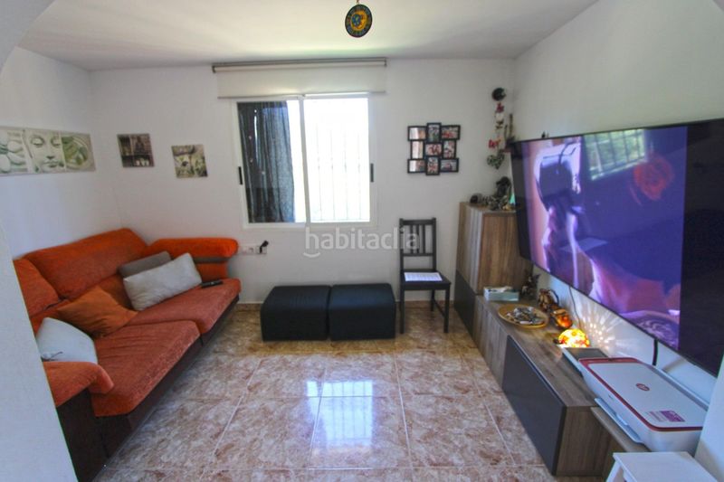 Foto c8dcd747-f632-49a2-9992-372ae27d4c25. Casa amb calefacció a Orba