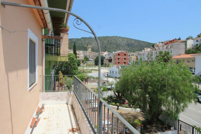 Foto cd3e56a4-f92e-4fa6-b2ce-edc9ae7eaa3e. Masia amb calefacció a Beniardà