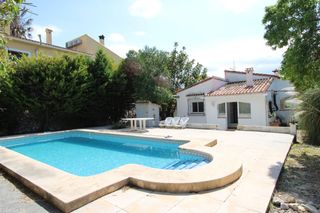 Casa in Orba. Villa sin escaleras en orba alicante