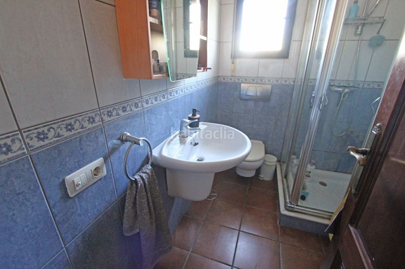 Foto a05a1736-c0ec-4d1d-b55e-8718721872c2. Casa amb calefacció a Ondara