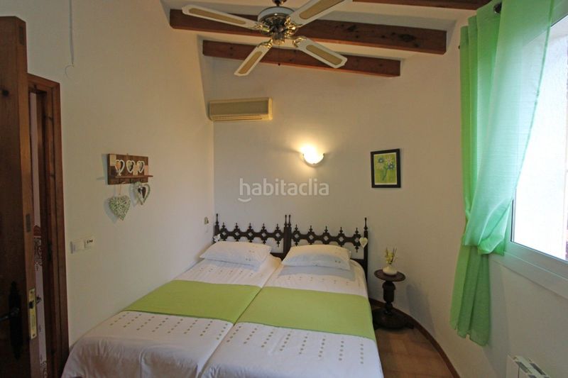 Foto f3253c33-3f24-4439-87b2-772294922b8d. Casa amb calefacció a Alcalalí