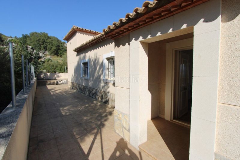 Foto 10b892d8-4d04-4813-baeb-29b9035cf12d. Casa a Tormos
