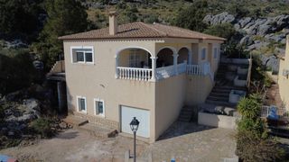 Casa in Tormos. Chalet con vistas espectaculares en tormos alicante