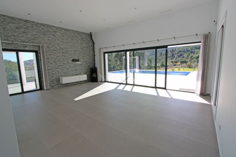 Foto 74c32f02-ce5e-4116-95e5-c2dd7d06a83c. Casa amb calefacció a Orba