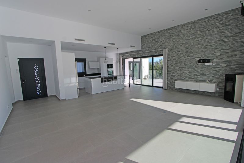 Foto b73c6130-25b3-4733-a635-2baea149b334. Casa amb calefacció a Orba