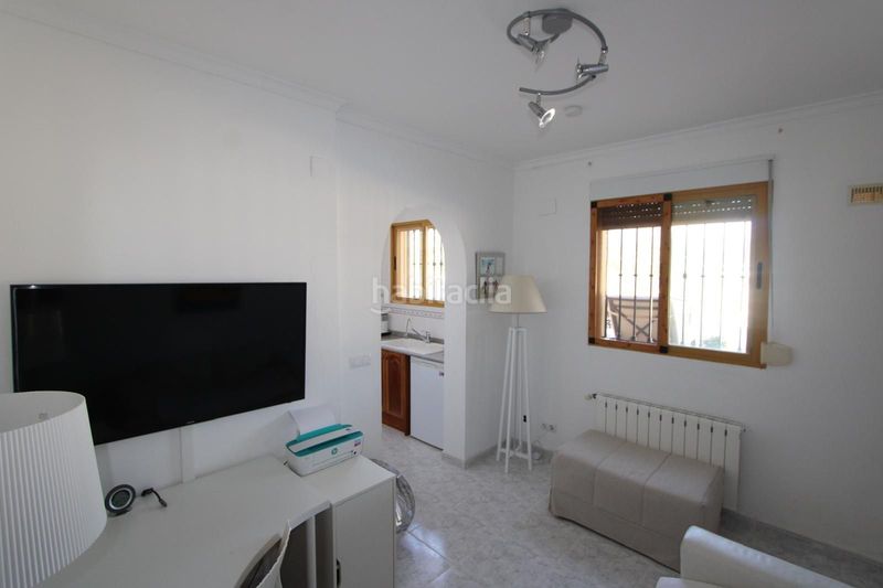 Foto f1e82a1b-b8d5-46ab-a642-a34425521f4f. Casa amb calefacció a Orba