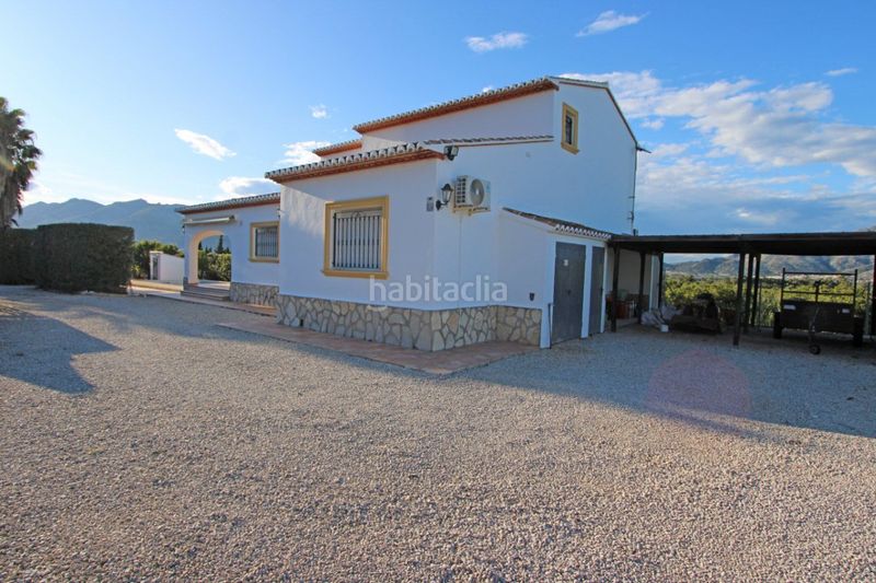 Foto 753afd92-b04f-4763-a454-b52fc2057684. Casa amb calefacció a Benidoleig