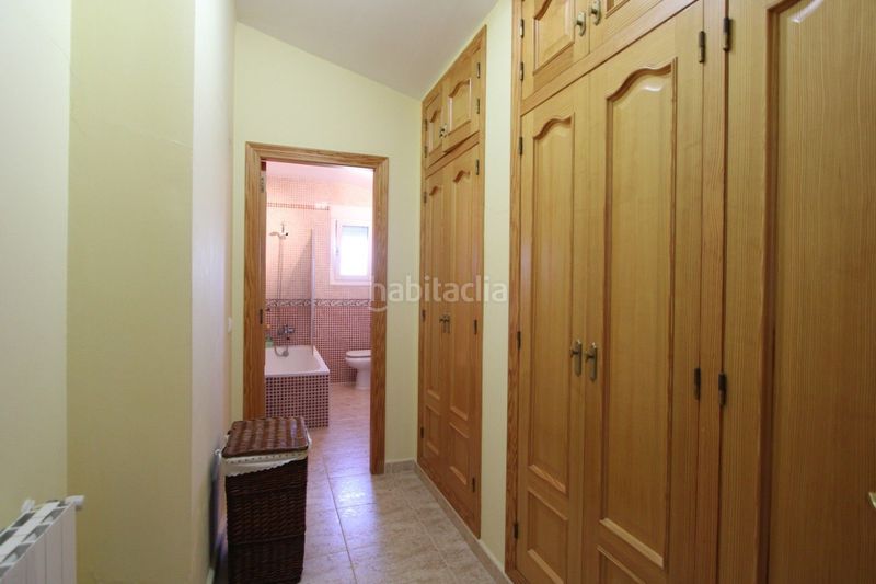 Foto 86a07028-2413-4c38-b4d5-0bc0522eec06. Casa amb calefacció a Benidoleig
