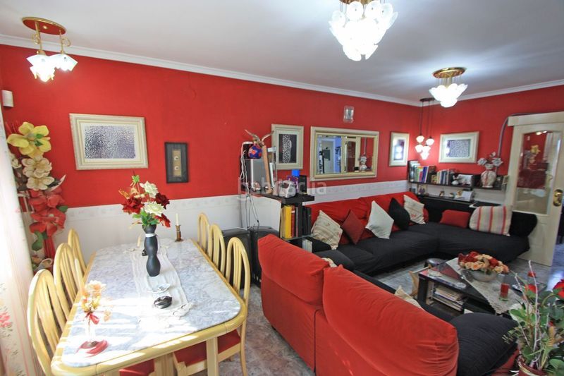 Foto ba9c0473-e2ec-4683-b2d4-c11ca2b44e8b. Casa amb calefacció a Poblets (els)