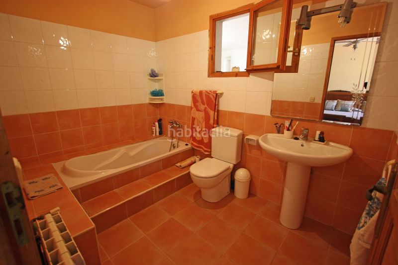Foto 22ec99de-5311-4d6a-bd52-3e47663cda2d. Casa amb calefacció a Centro Pedreguer