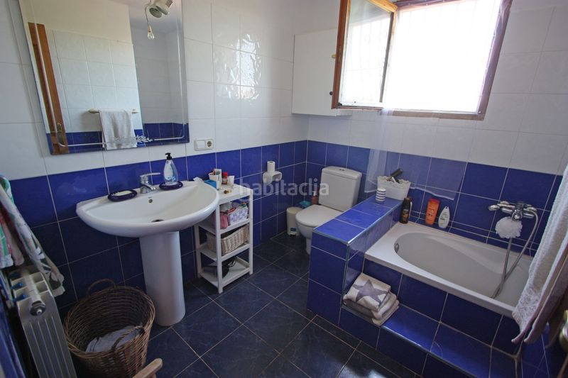 Foto 54ff7812-a2b0-4b9c-8729-660a8f08a659. Casa amb calefacció a Centro Pedreguer