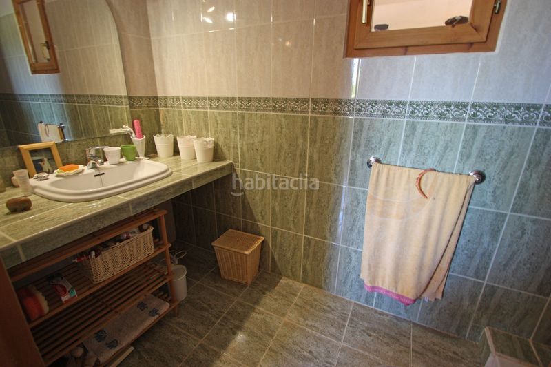 Foto 8f8abb7e-7252-4657-92b8-4a6191c81375. Casa amb calefacció a Centro Pedreguer