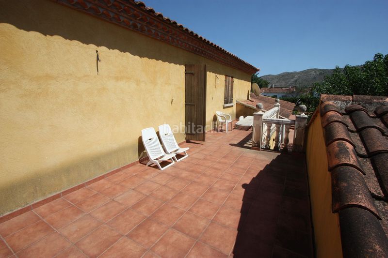 Foto baad9981-b211-488d-9792-4a619dc4255c. Casa amb calefacció a Centro Pedreguer