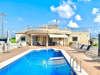 Haus in Catral. Villa en catral alicante
