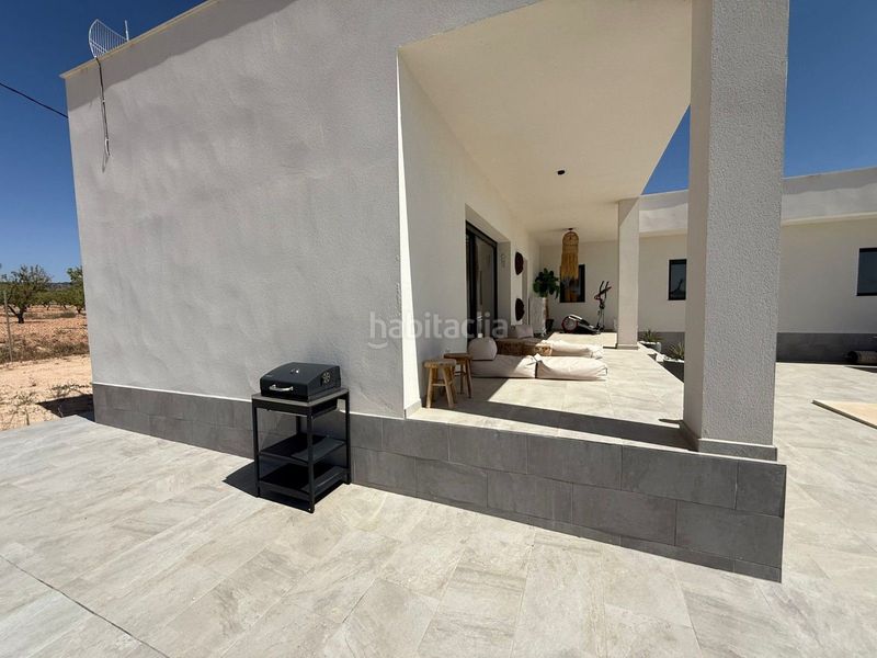 Foto 40c42d74-8b80-42b3-9b52-4031e4ed00c3. Casa a Pinoso