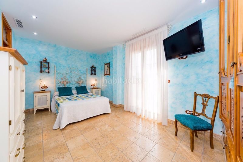 Foto 46788b0c-a764-4246-8a3c-ad13f30370c1. Casa amb calefacció a Almoradí