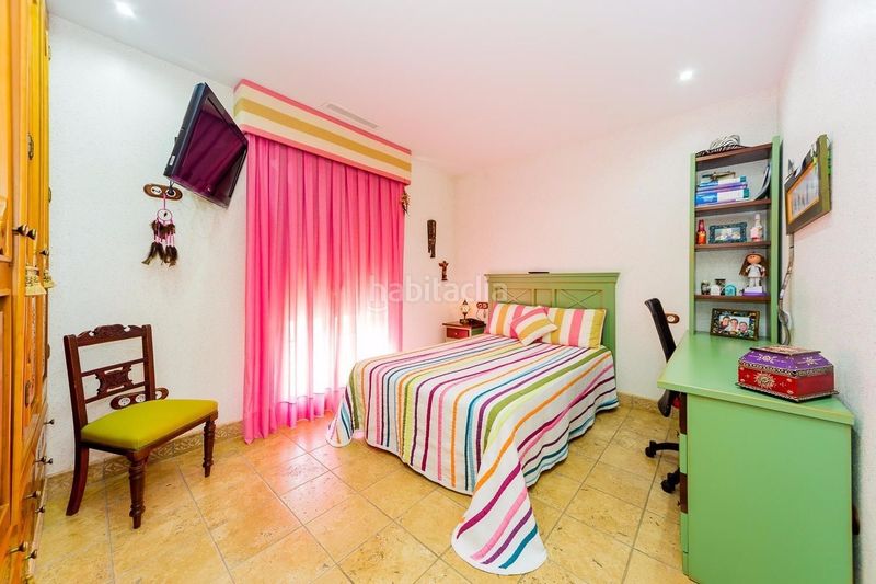 Foto ae580964-9b24-4848-a513-c60ba01a20f5. Casa amb calefacció a Almoradí