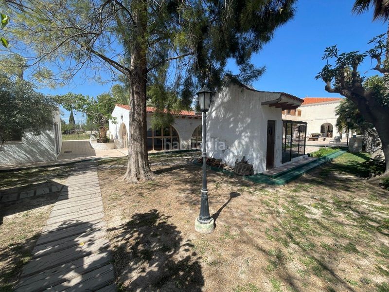 Foto bdf4a409-66d8-4378-808c-694715ab43f3. Finca rústica a Centro Elda