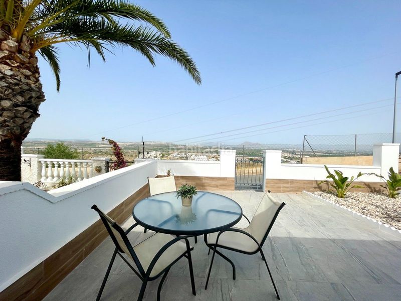 Foto d96c8728-8f65-42ba-99d5-a6df88692ce4. Casa a Benijófar