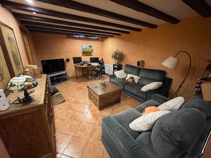 Foto 0a1de11b-6253-4648-b4a6-bbc53413ccc3. Casa adossada a Centro Elche / Elx