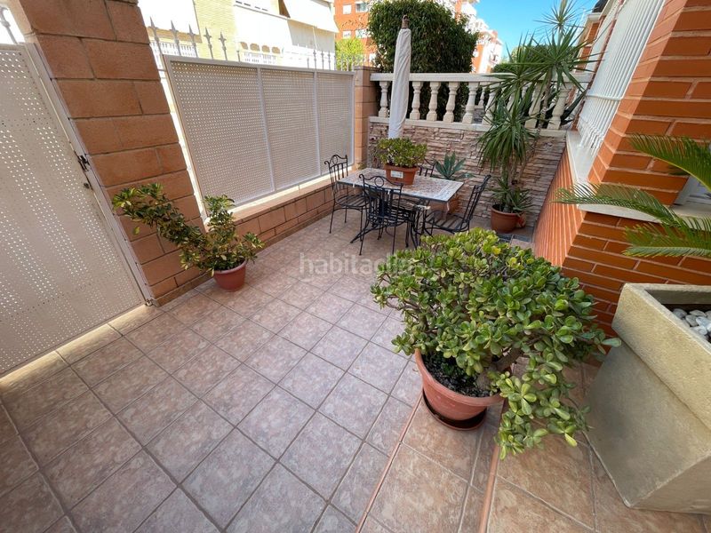 Foto 41627745-cc8f-4dfa-a1dc-ffac0fc52a36. Casa adossada a Centro Elche / Elx