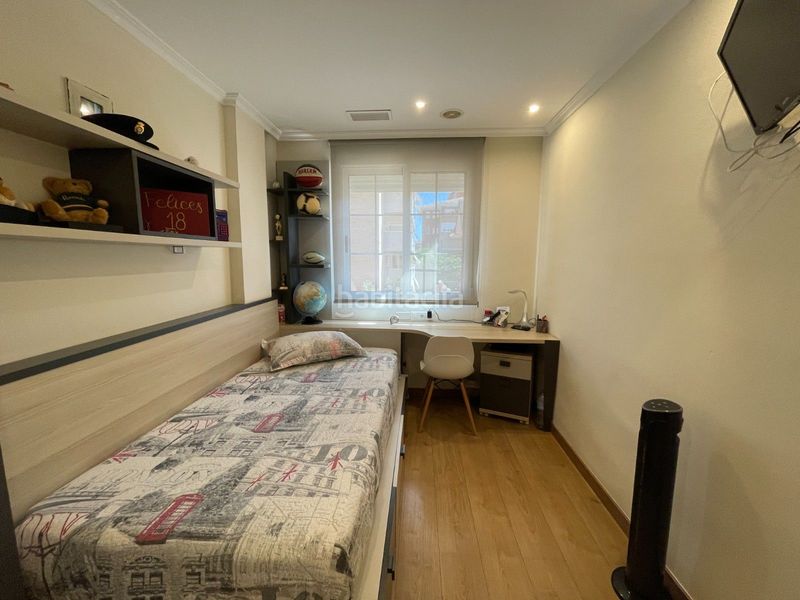 Foto c7d57788-cb95-497e-a44d-93a20c9f7ff1. Casa adossada a Centro Elche / Elx