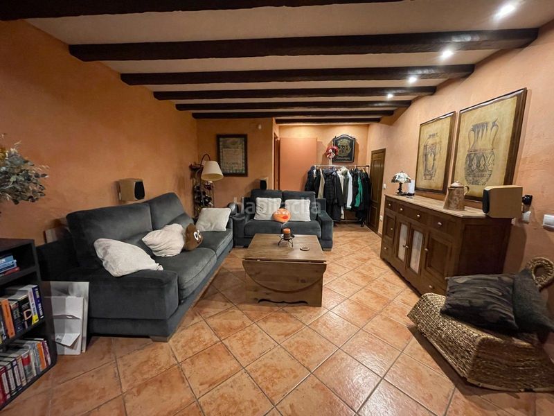 Foto d953a832-105d-4894-bc76-e80df40e645e. Casa adossada a Centro Elche / Elx