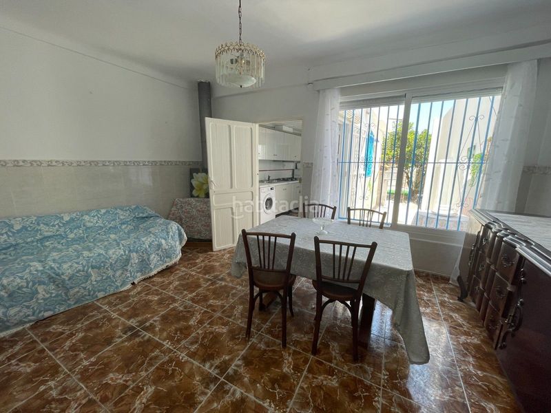 Foto 48b05cc7-84d7-4758-8506-47c2250b2e88. Casa adossada a Centro Rojales
