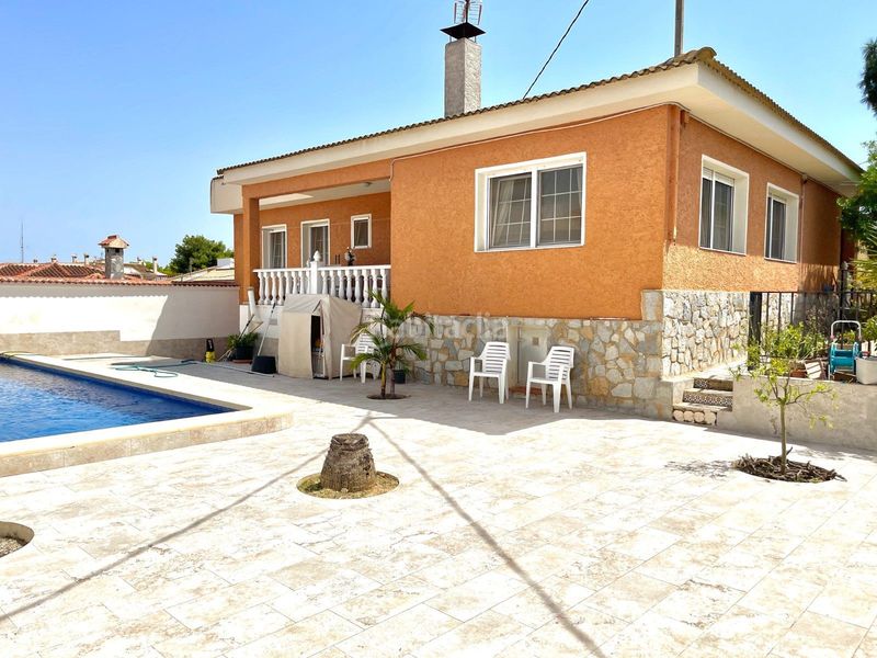 Foto 1b26eed2-881f-4ce8-a70d-53df2fc5a43a. Casa a Benijófar