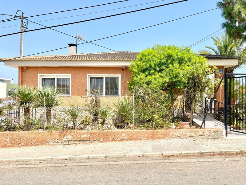 Foto 6198ded9-8f05-4655-a852-ffc50dd4f11e. Casa a Benijófar
