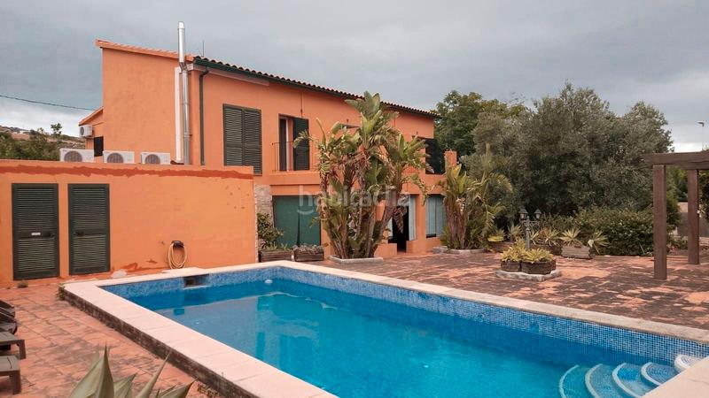 Foto 19abf74c-3130-4524-bdd1-2e5bf64b395e. Casale in carrer de l'alborcer 6 in Urbanizaciones Gandia