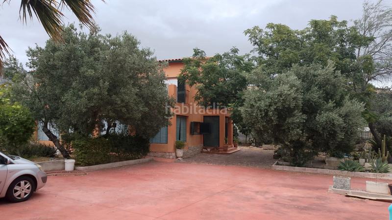 Foto 338b3431-b808-42c8-b7c7-8275279fcce3. Casale in carrer de l'alborcer 6 in Urbanizaciones Gandia