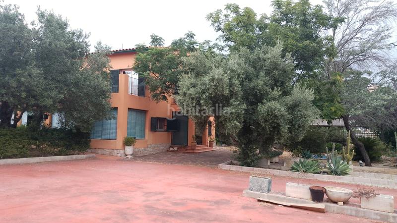 Foto b8e6805b-c607-4891-b3bc-bf17feae9819. Casale in carrer de l'alborcer 6 in Urbanizaciones Gandia