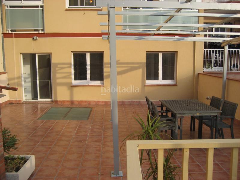 Foto 4c6f3ac2-efed-4fc5-b5ac-f1f96a3daf59. Duplex in Centre Sant Joan Despí