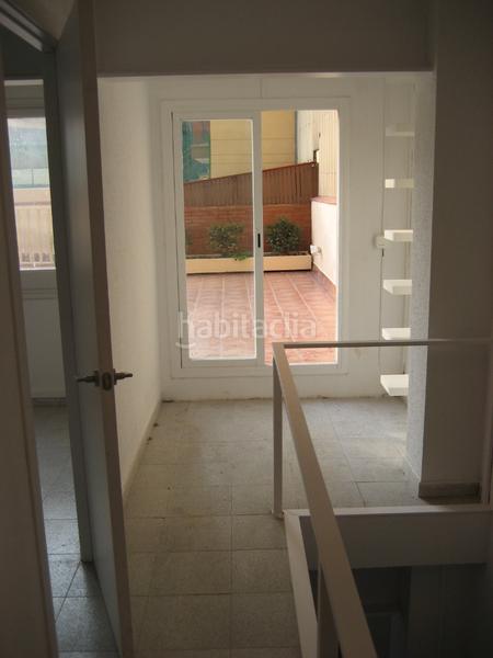 Foto 505e37a2-fd10-4151-bc9b-6cab7f24e481. Duplex in Centre Sant Joan Despí