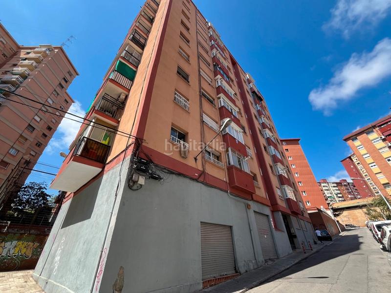 Foto 4c7cf392-ac32-412d-8b6d-0a2055cbbe09. Geschäftsraum in Llefià Badalona