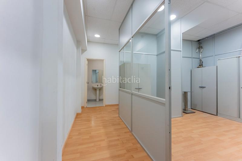 Foto 62e22788-dc1a-4630-9c4c-6d78e0bb87db. Locale commerciale in Santa Eulàlia Hospitalet de Llobregat (L´)