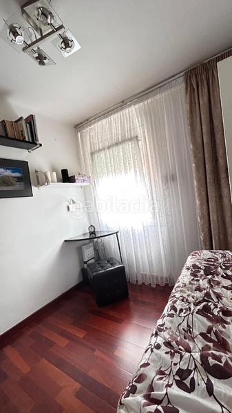 Foto 04dcc04b-21a6-4e8c-986d-e7588b71836a. Pis a Sant Roc Badalona