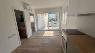 Piso en Can Toni. Piso junto al mar en segur de calafell: entra y disfruta