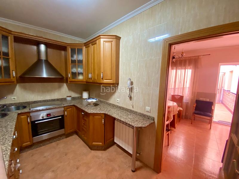 Foto 4732c9c2-84a6-49e6-9f17-a9f7878dbb74. Casa adossada amb aparcament a Calzada de Calatrava