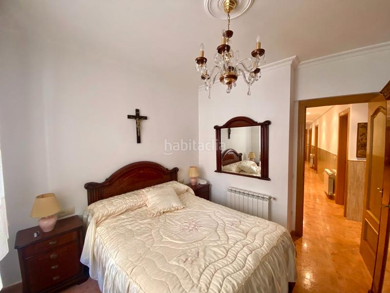 Foto e3b700a7-1954-431a-af0b-e1186b3734dc. Casa adossada amb aparcament a Calzada de Calatrava